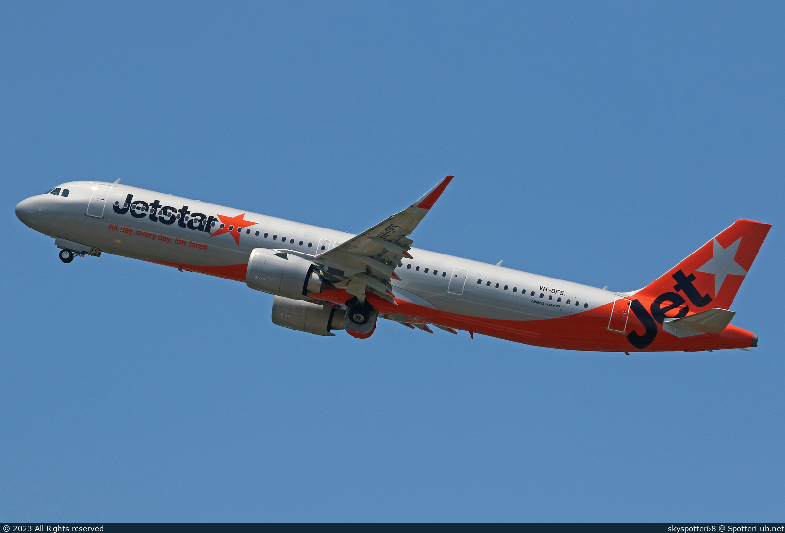 Photo of VH-OFS - Airbus A321-251NX operated by Jetstar Airways