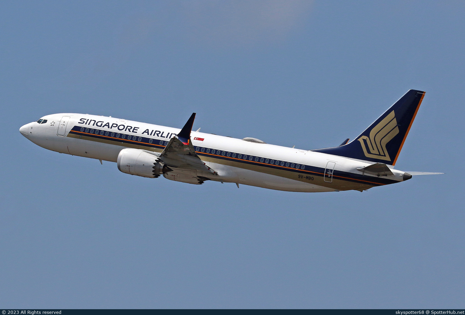 Photo of 9V-MBO - Boeing 737 MAX 8 operated by Singapore Airlines