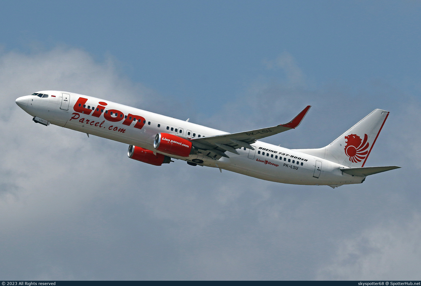 Photo of PK-LSU - Boeing 737-9GP(ER) operated by Lion Air