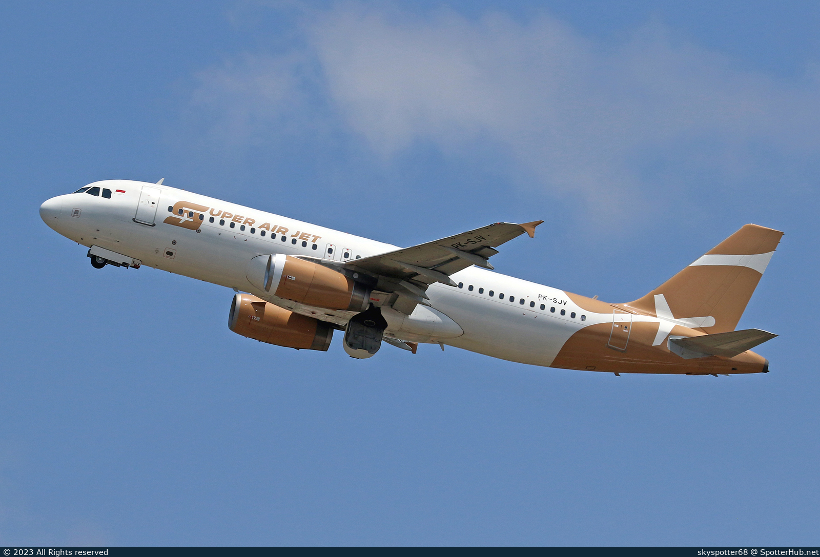 Photo of PK-SJV - Airbus A320-232 operated by Super Air Jet