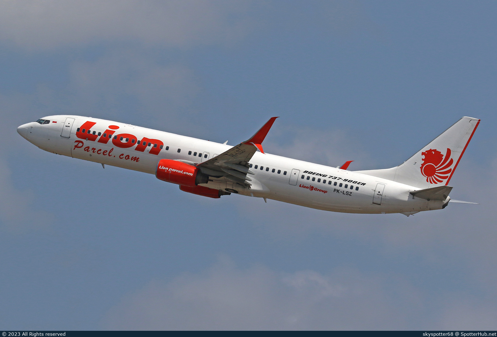 Photo of PK-LSZ - Boeing 737-96N(ER) operated by Lion Air