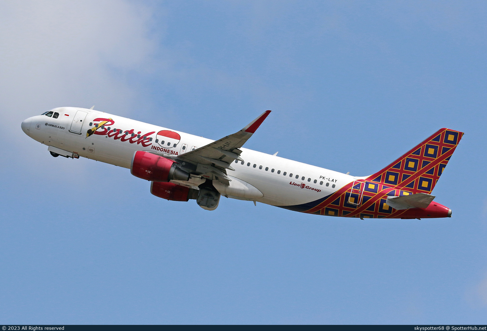 Photo of PK-LAY - Airbus A320-214 operated by Batik Air