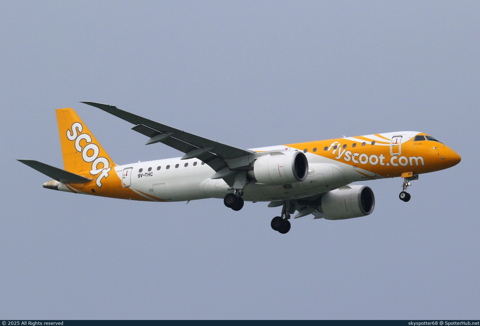 Photo of 9V-THC - Embraer ERJ-190-E2 operated by Scoot