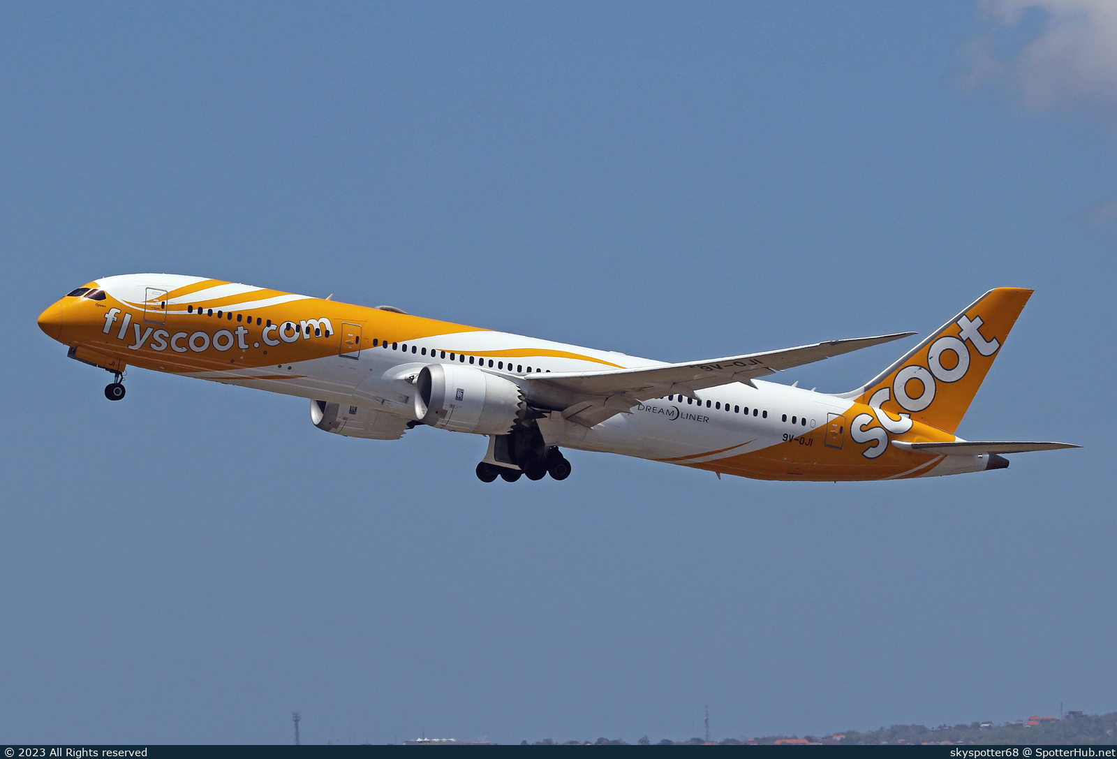Photo of 9V-OJI - Boeing 787-9 Dreamliner operated by Scoot