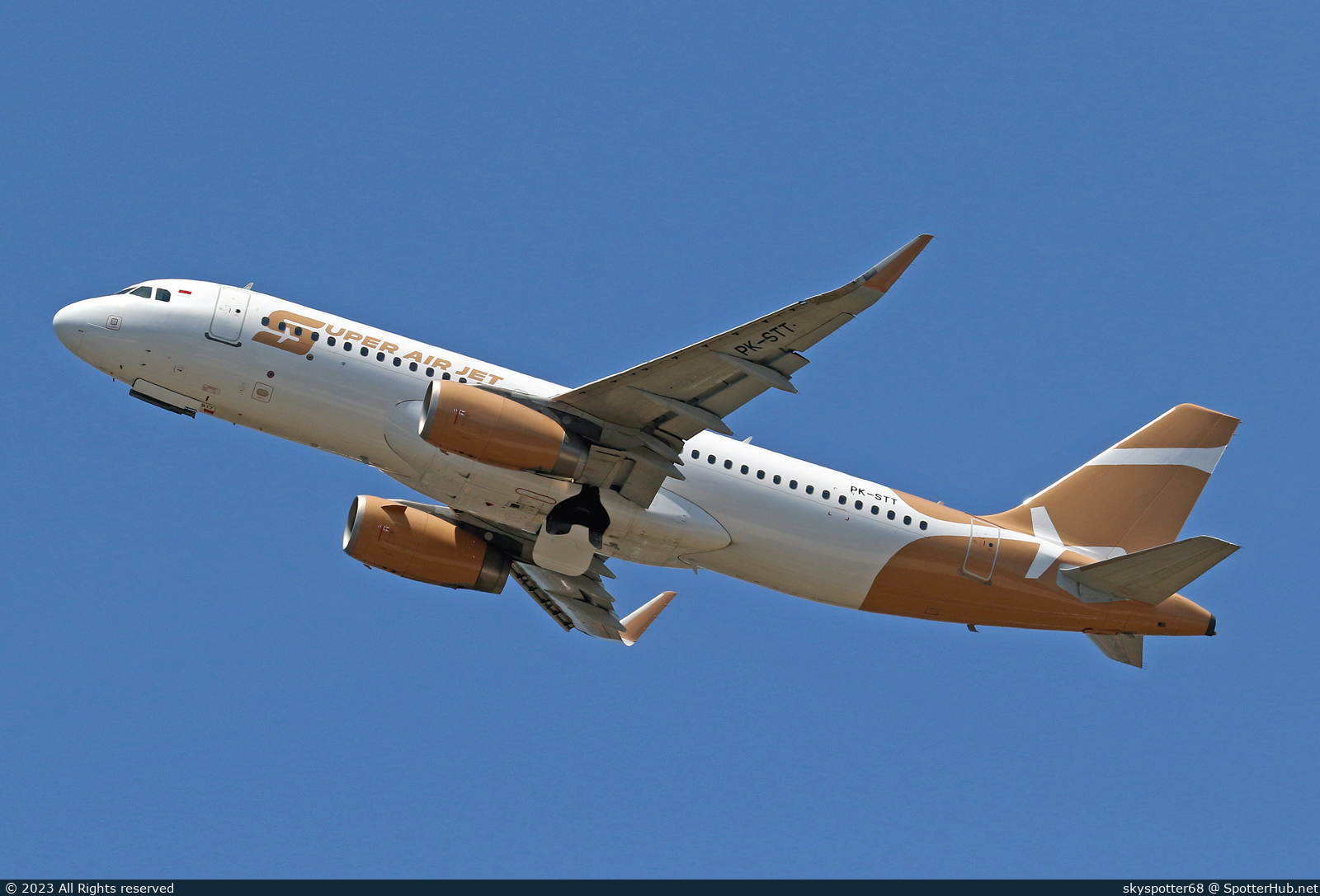 Photo of PK-STT - Airbus A320-232 operated by Super Air Jet