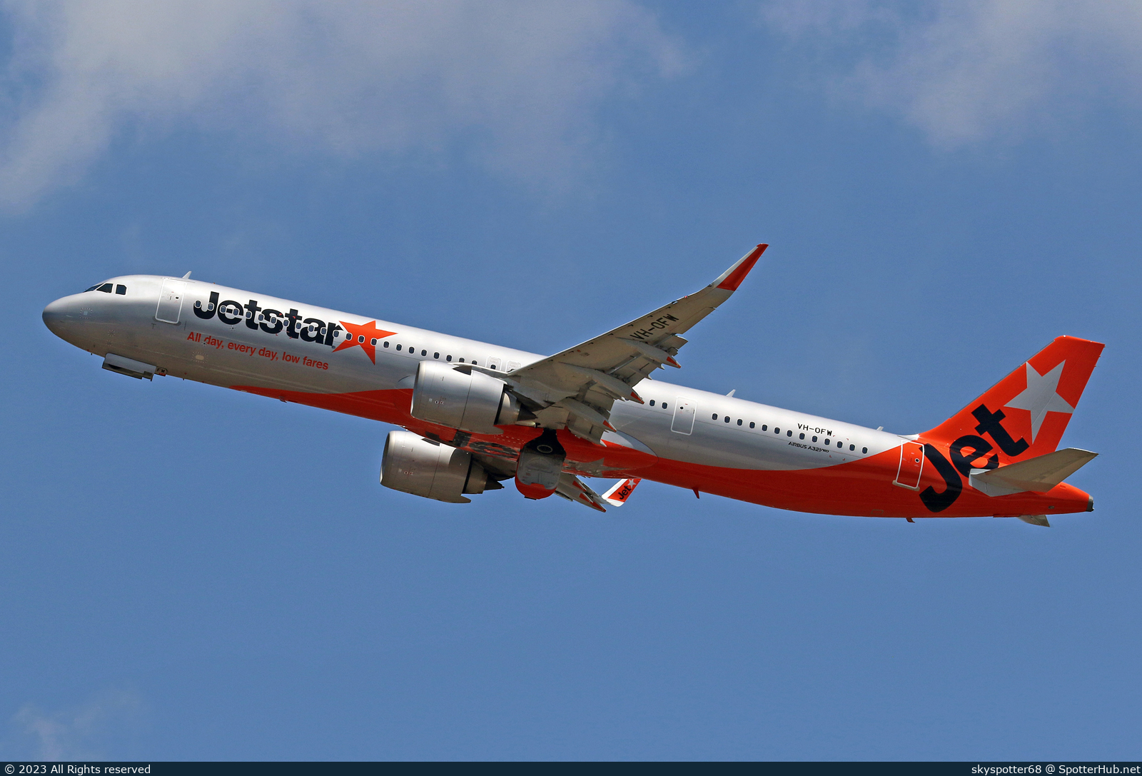 Photo of VH-OFW - Airbus A321-251NX operated by Jetstar Airways