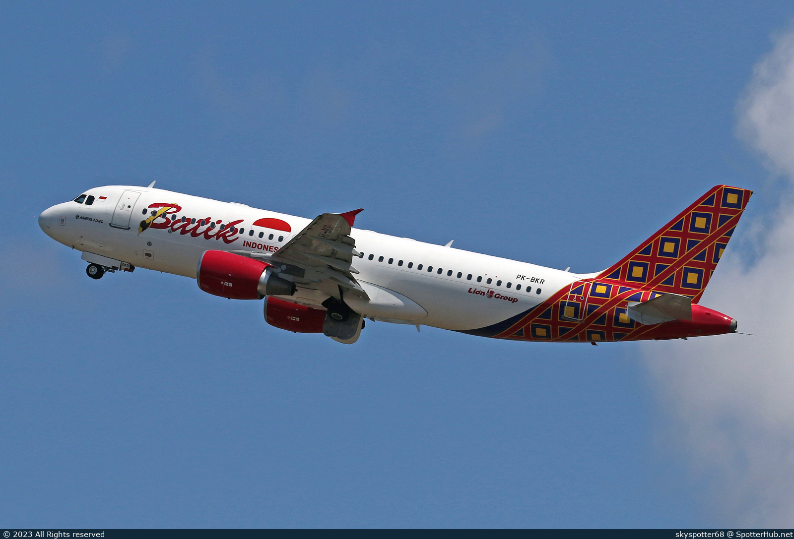 Photo of PK-BKR - Airbus A320-214 operated by Batik Air