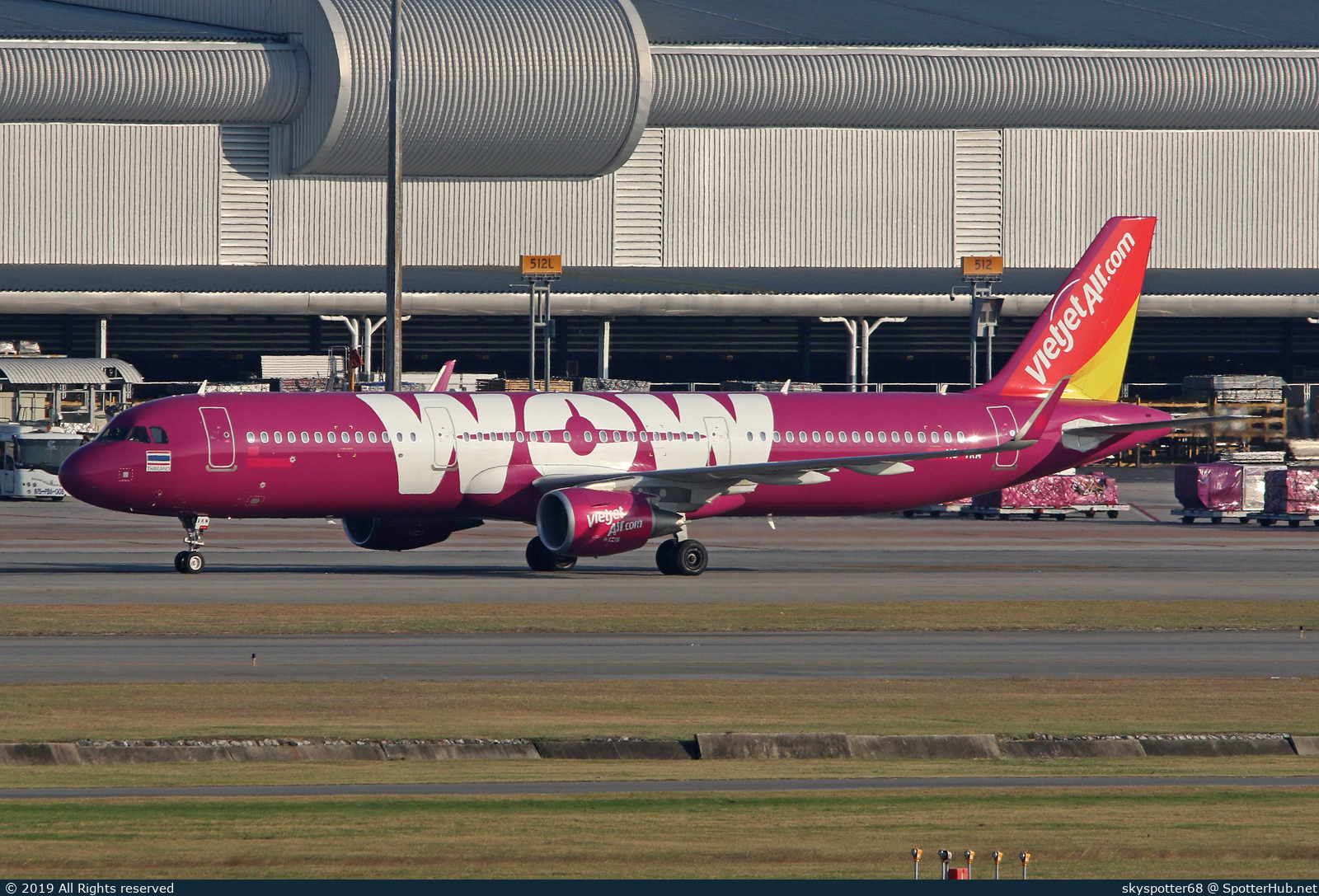 Photo of HS-VKM - Airbus A321-211 operated by Thai VietJet Air
