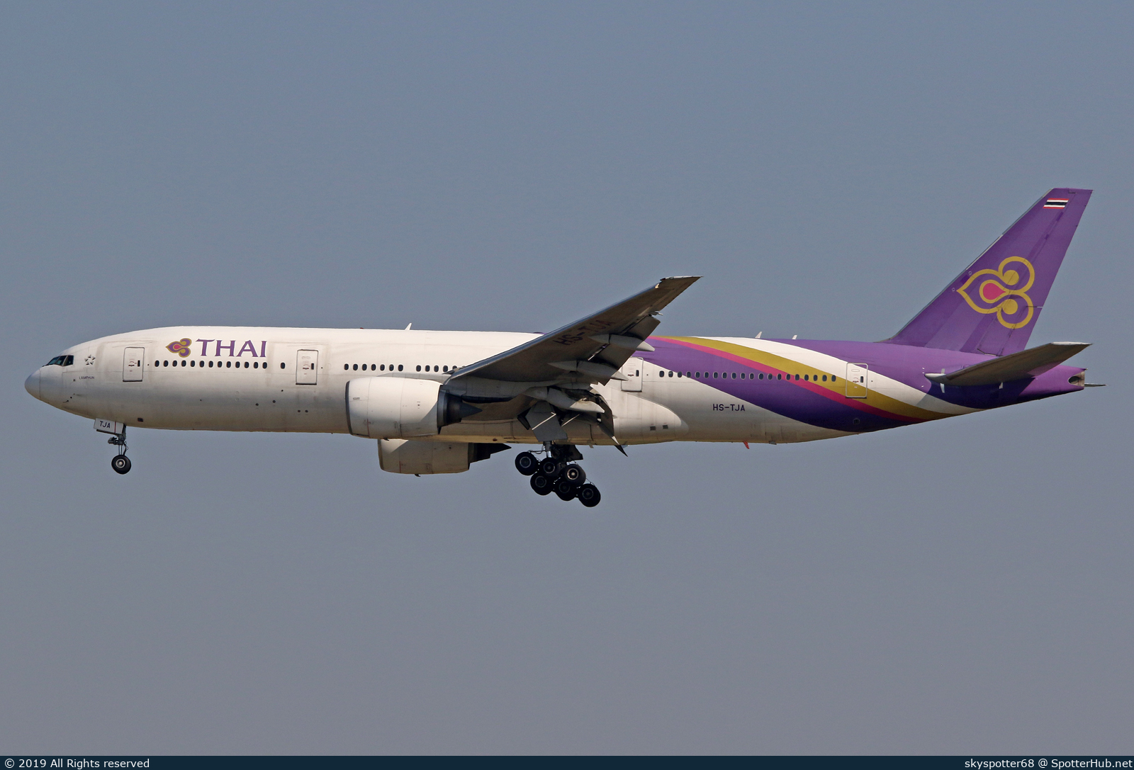 Photo of HS-TJA - Boeing 777-2D7 operated by Thai Airways International
