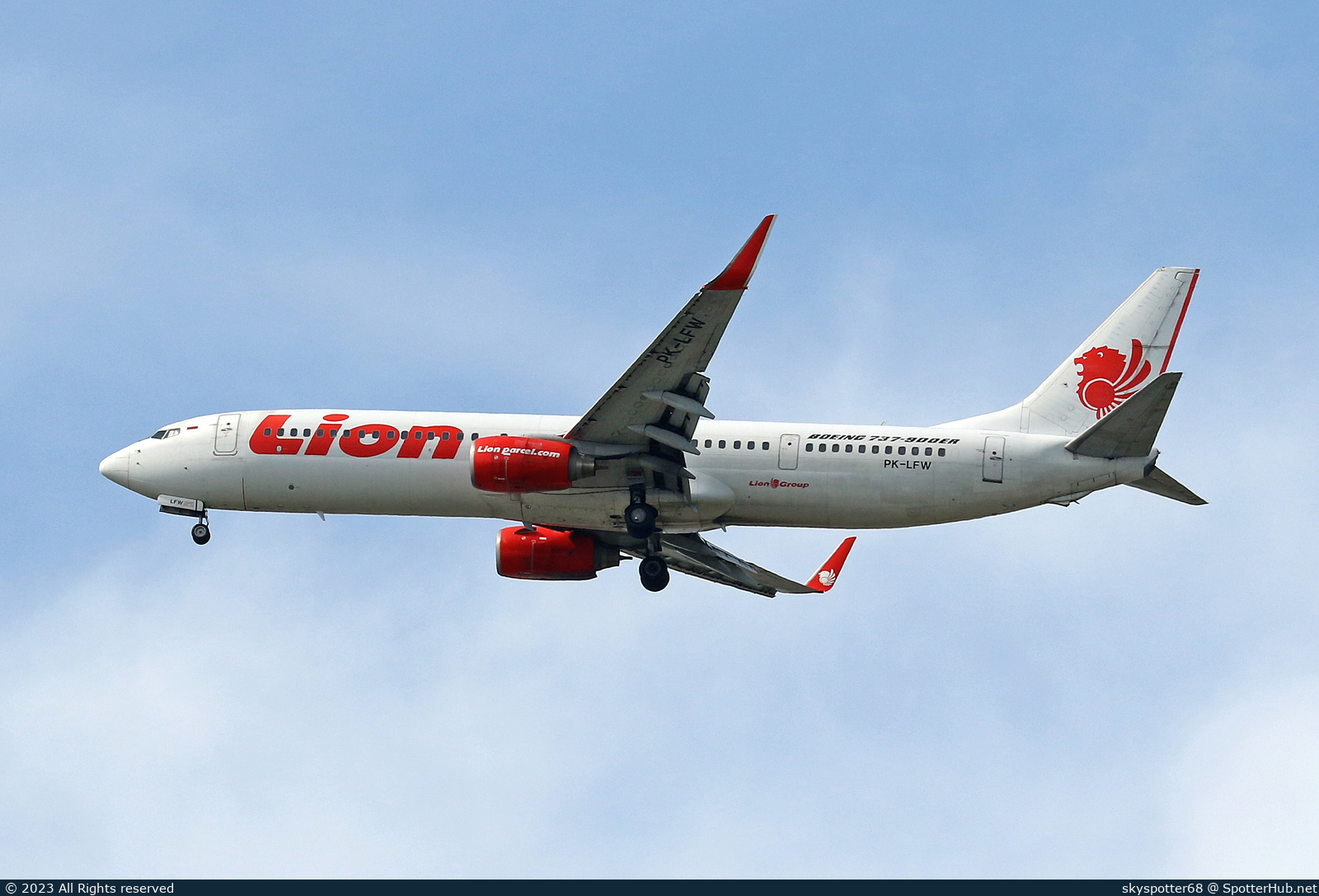 Photo of PK-LFW - Boeing 737-9GP(ER) operated by Lion Air