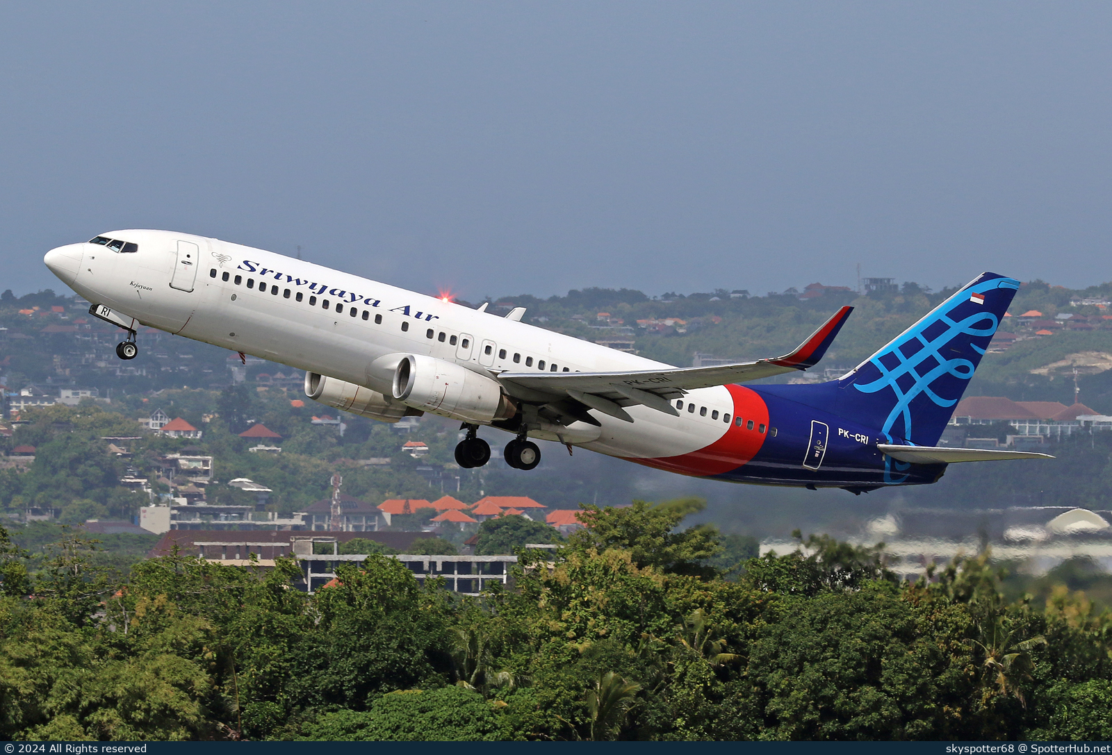 Photo of PK-CRI - Boeing 737-86N operated by Sriwijaya Air