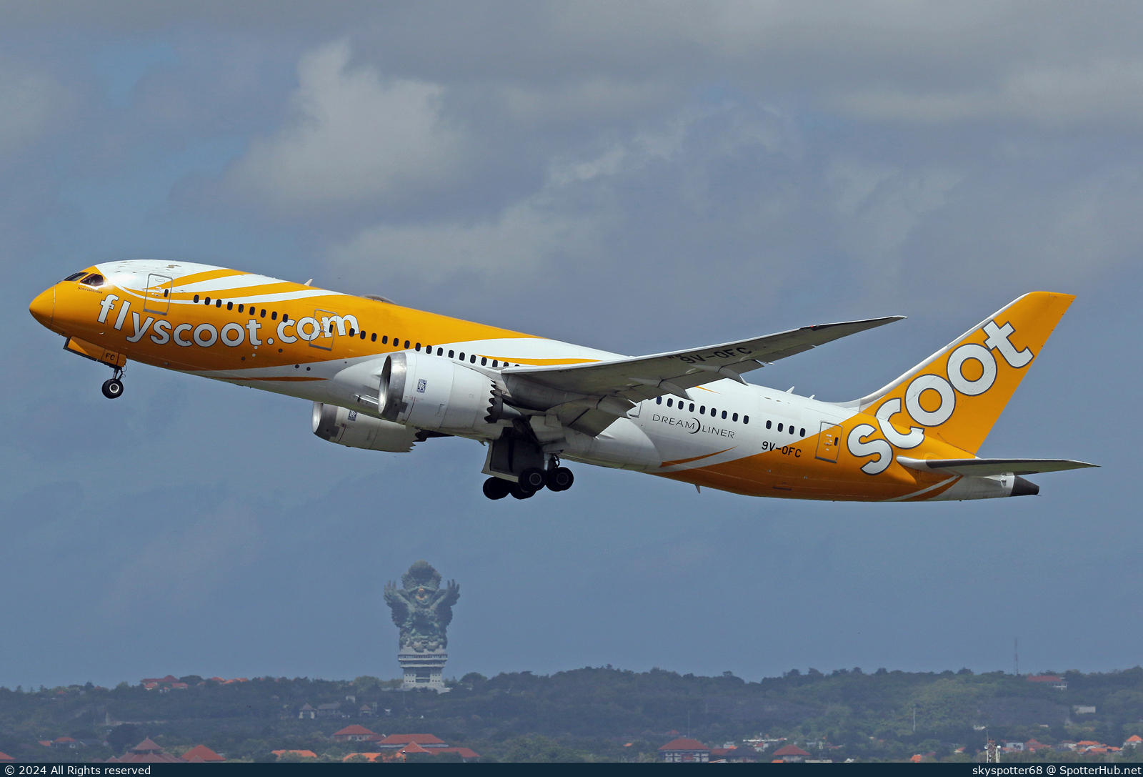 Photo of 9V-OFC - Boeing 787-8 Dreamliner operated by Scoot