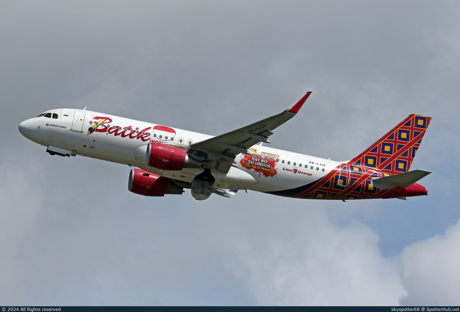 Photo of PK-LUV - Airbus A320-214 operated by Batik Air
