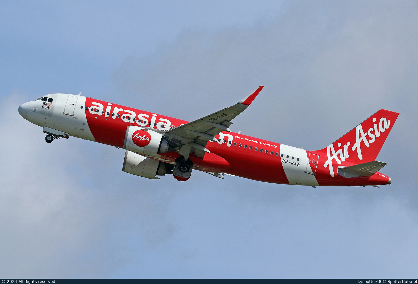 Photo of 9M-RAB - Airbus A320-251N operated by AirAsia