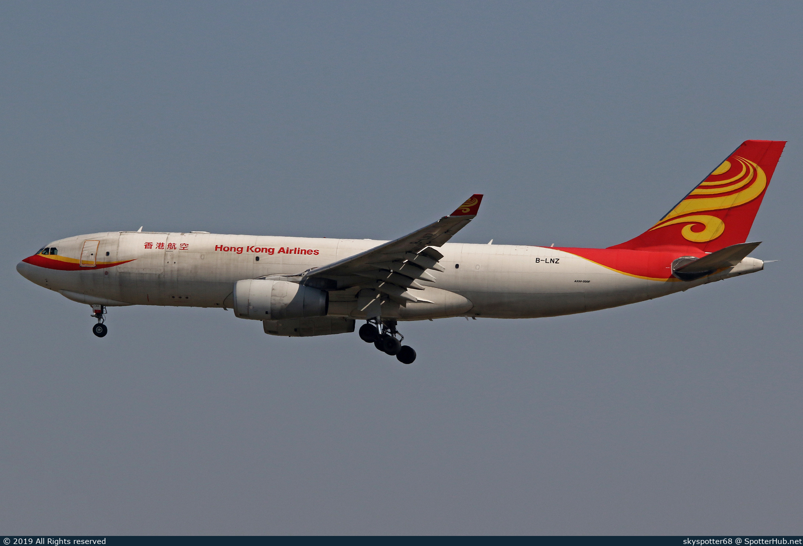 Photo of B-LNZ - Airbus A330-243F operated by Hong Kong Airlines Cargo