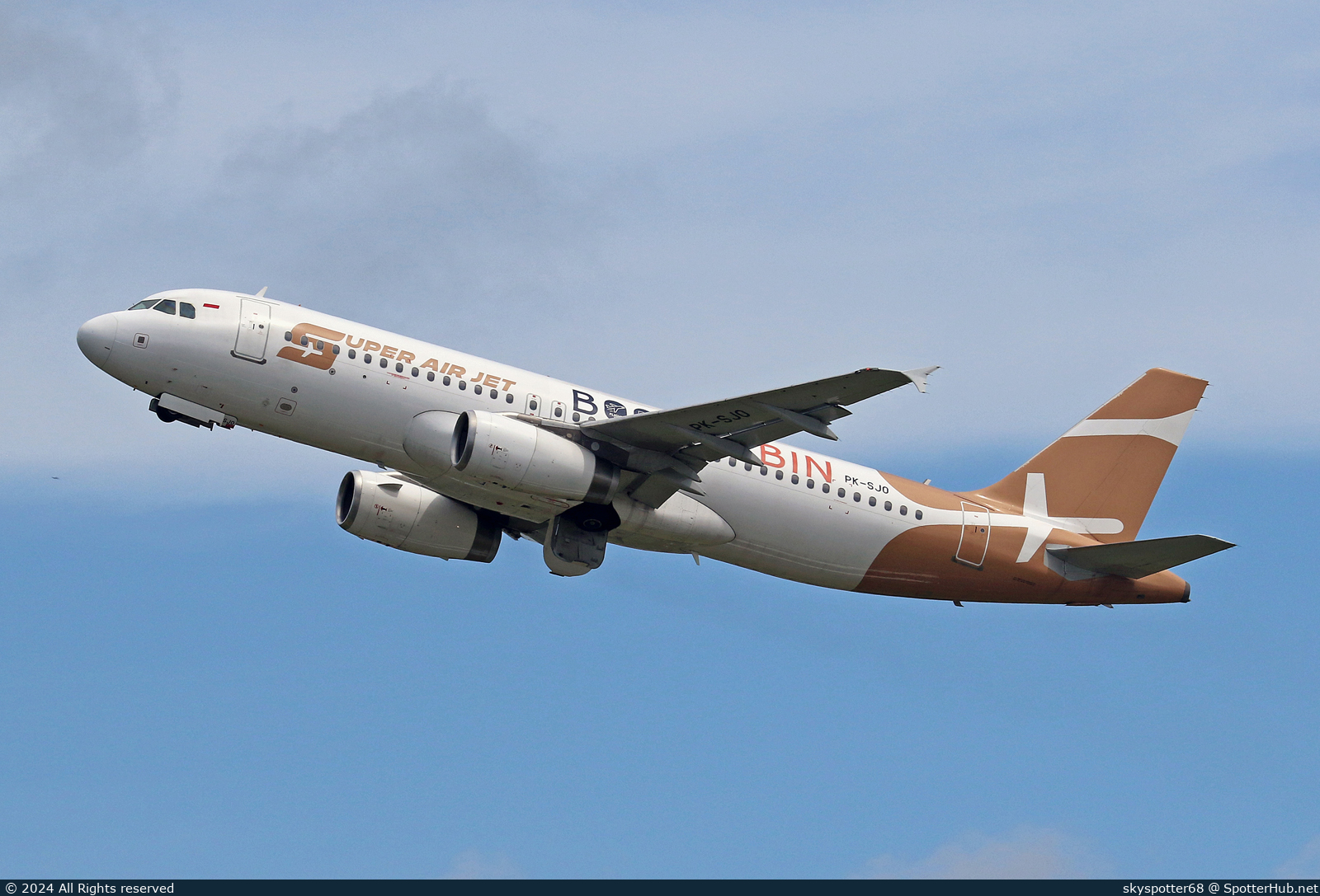 Photo of PK-SJO - Airbus A320-232 operated by Super Air Jet