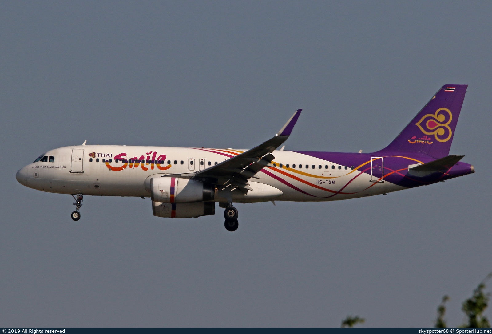 Photo of HS-TXM - Airbus A320-232 operated by Thai Smile