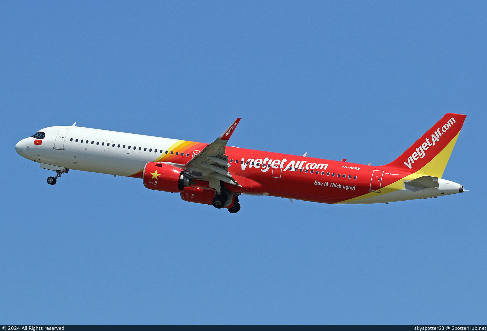 Photo of VN-A529 - Airbus A321-271NX operated by VietJet Air