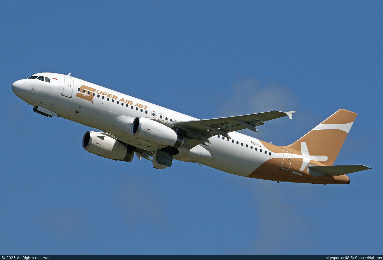 Photo of PK-SJI - Airbus A320-232 operated by Super Air Jet
