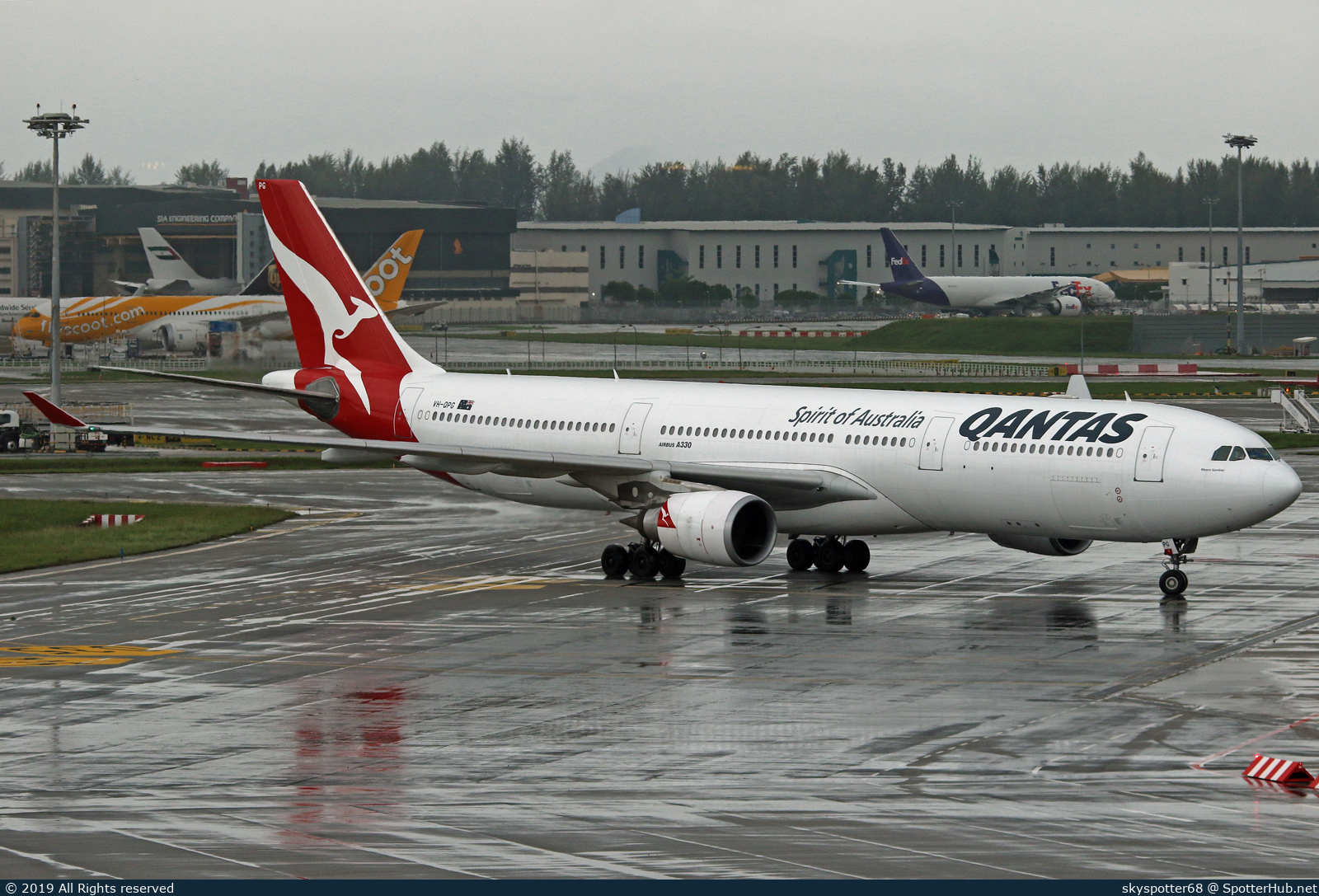 Photo of VH-QPG - Airbus A330-303 operated by Qantas