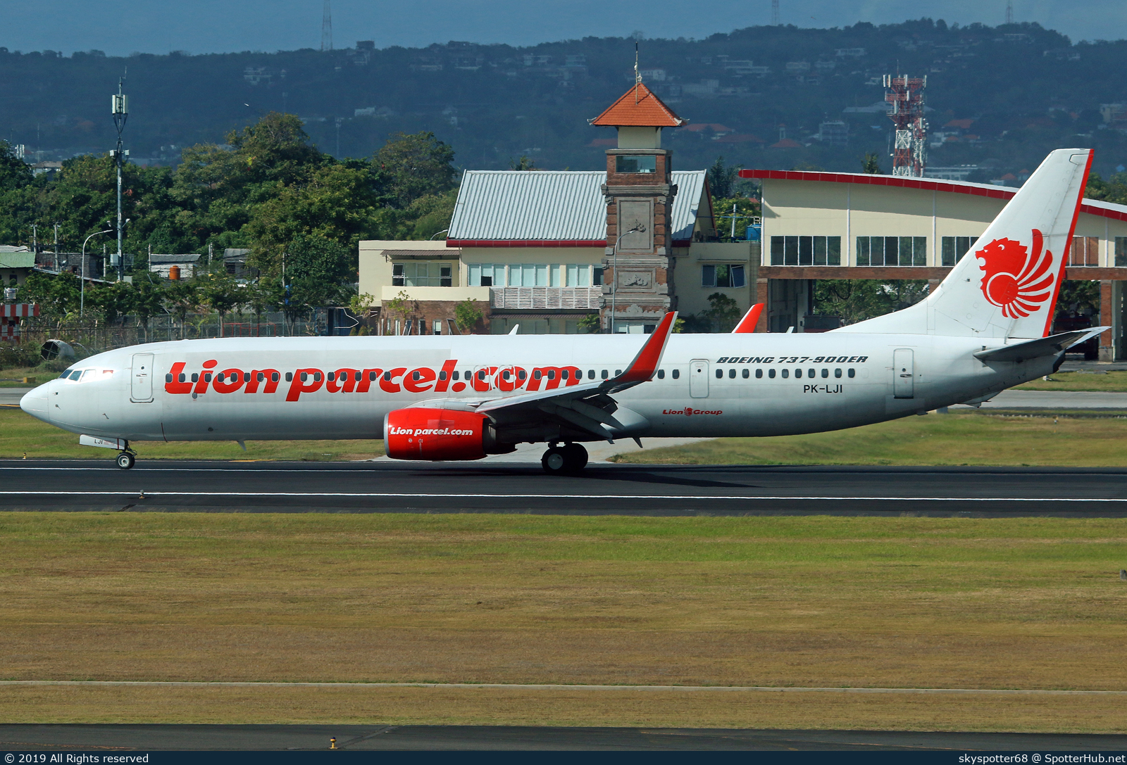 Photo of PK-LJI - Boeing 737-9GP(ER) operated by Lion Air