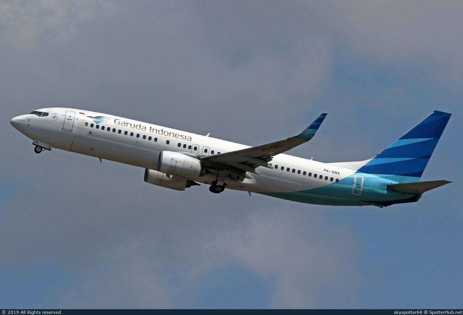 Photo of PK-GMX - Boeing 737-8U3 operated by Garuda Indonesia