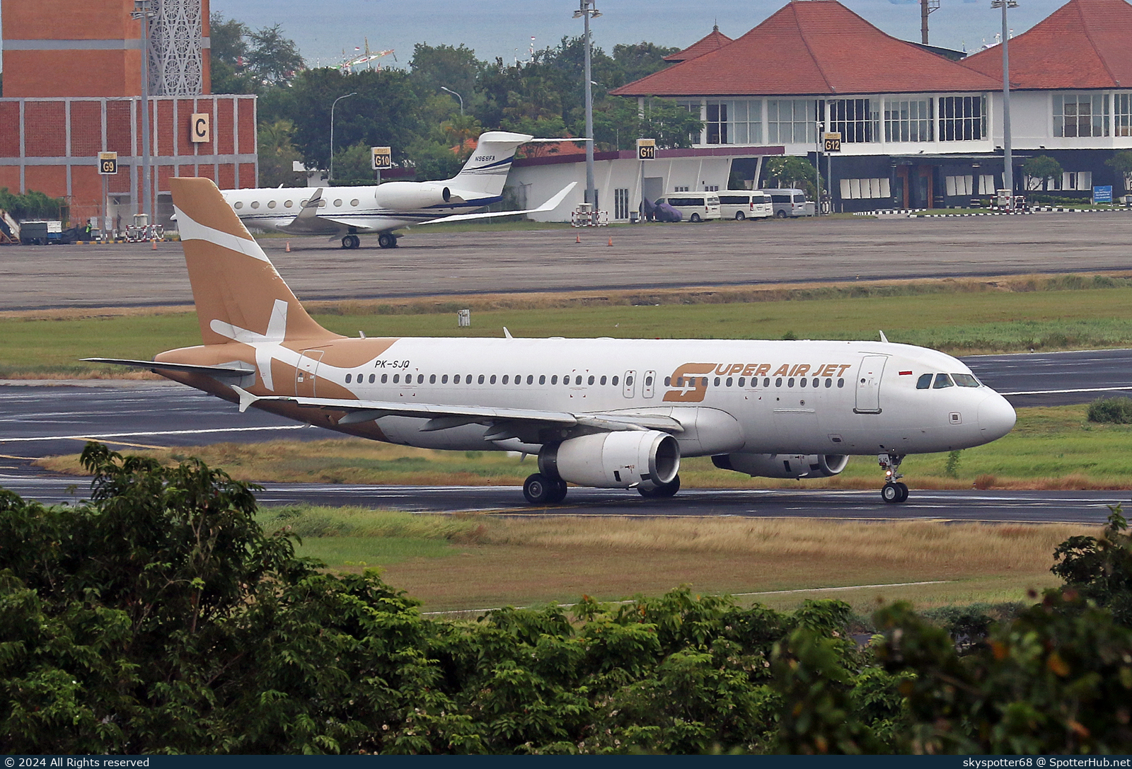 Photo of PK-SJQ - Airbus A320-232 operated by Super Air Jet