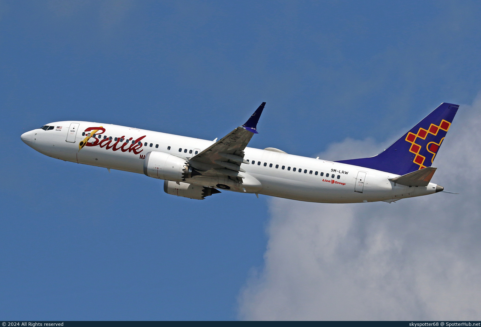 Photo of 9M-LRW - Boeing 737 MAX 8 operated by Batik Air Malaysia