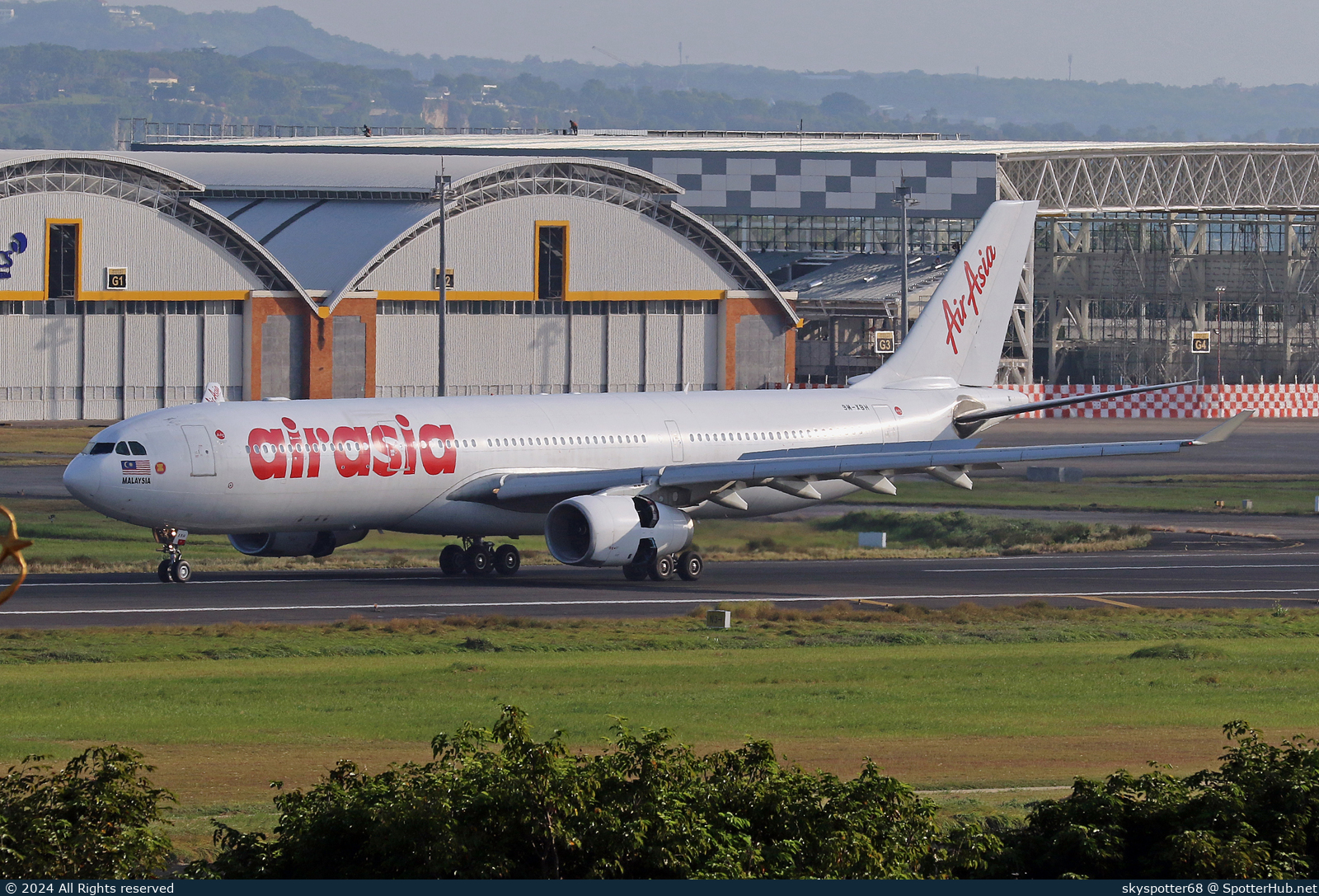 Photo of 9M-XBH - Airbus A330-343 operated by AirAsia X