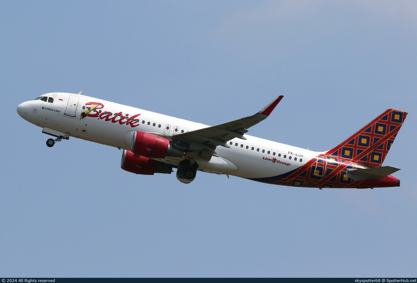 Photo of PK-LUS - Airbus A320-214 operated by Batik Air