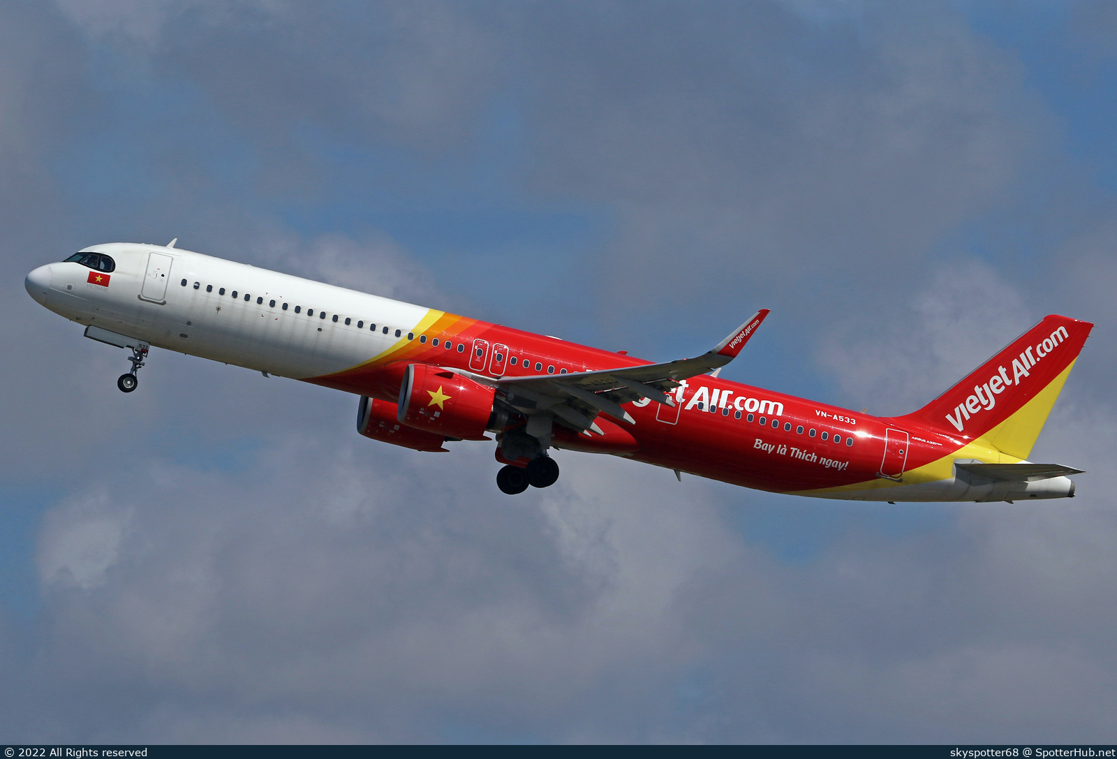 Photo of VN-A533 - Airbus A321-271N operated by VietJet Air