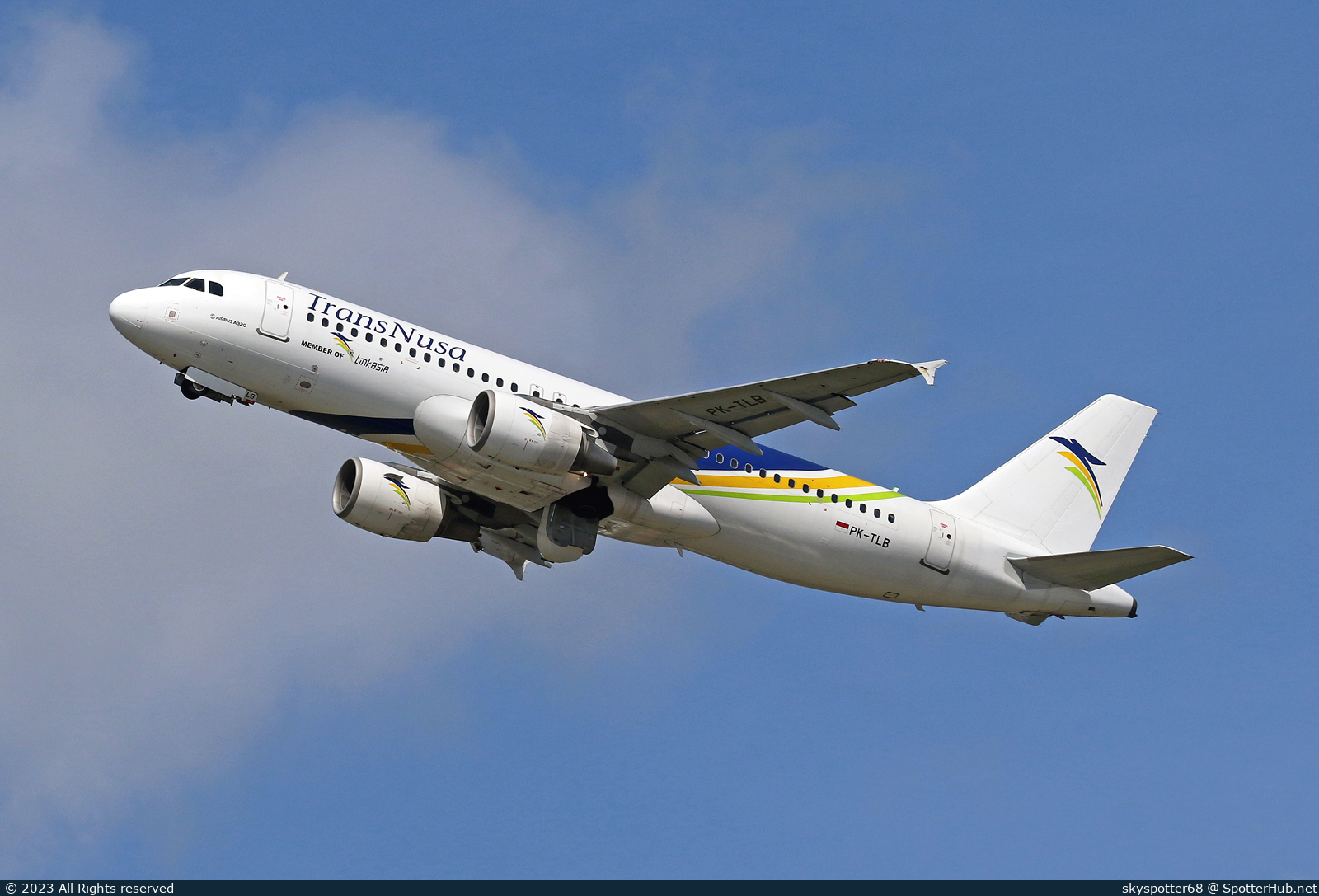 Photo of PK-TLB - Airbus A320-214 operated by TransNusa