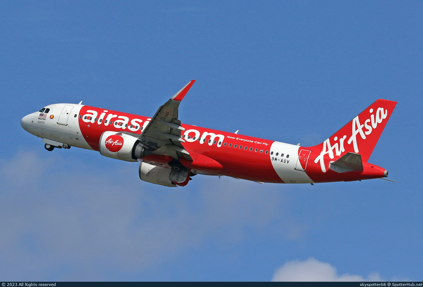 Photo of 9M-AGV - Airbus A320-251N operated by AirAsia