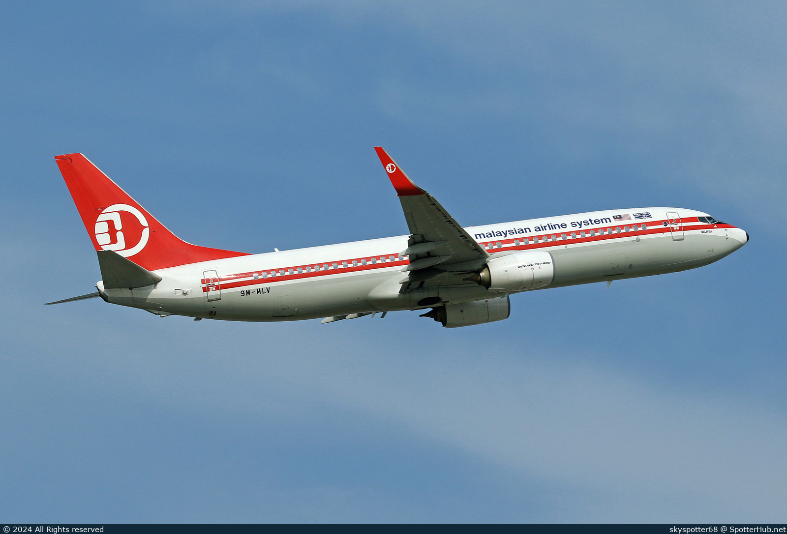 Photo of 9M-MLV - Boeing 737-8H6 operated by Malaysia Airlines