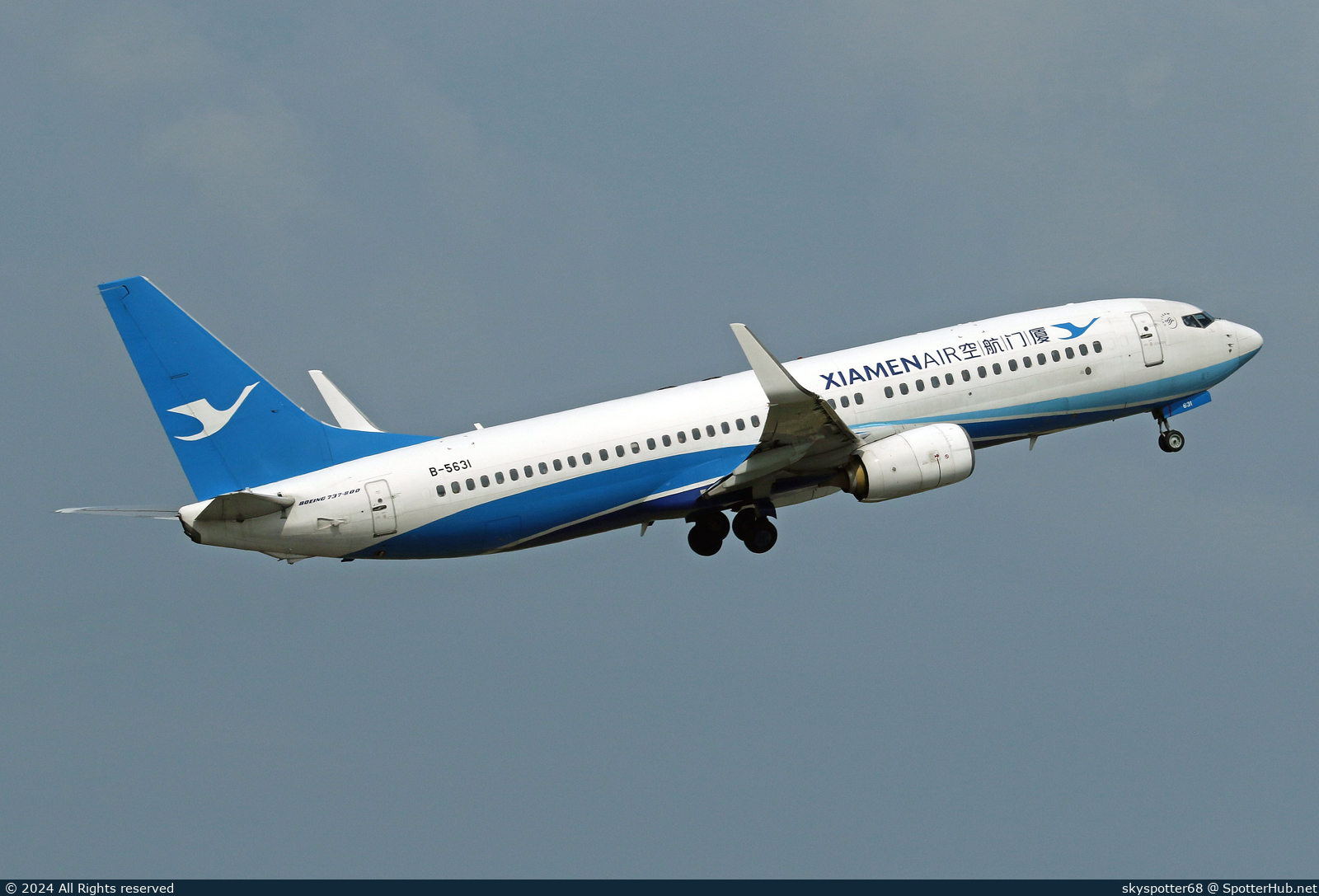 Photo of B-5631 - Boeing 737-85C operated by Xiamen Airlines