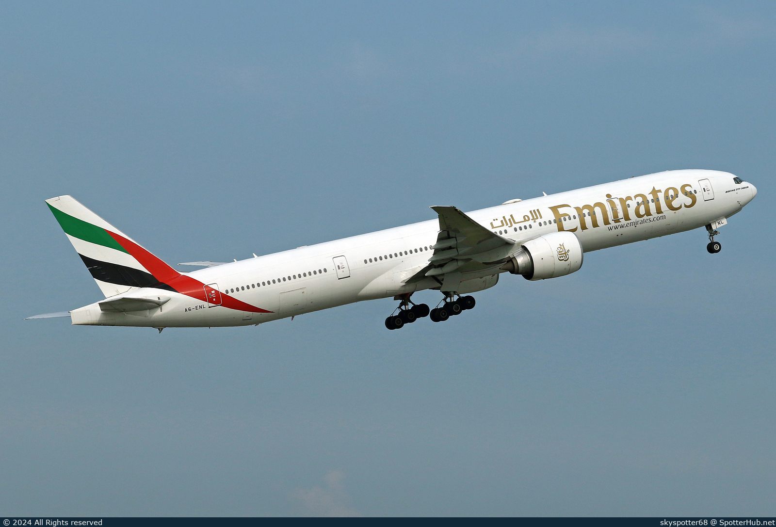Photo of A6-ENL - Boeing 777-31H(ER) operated by Emirates