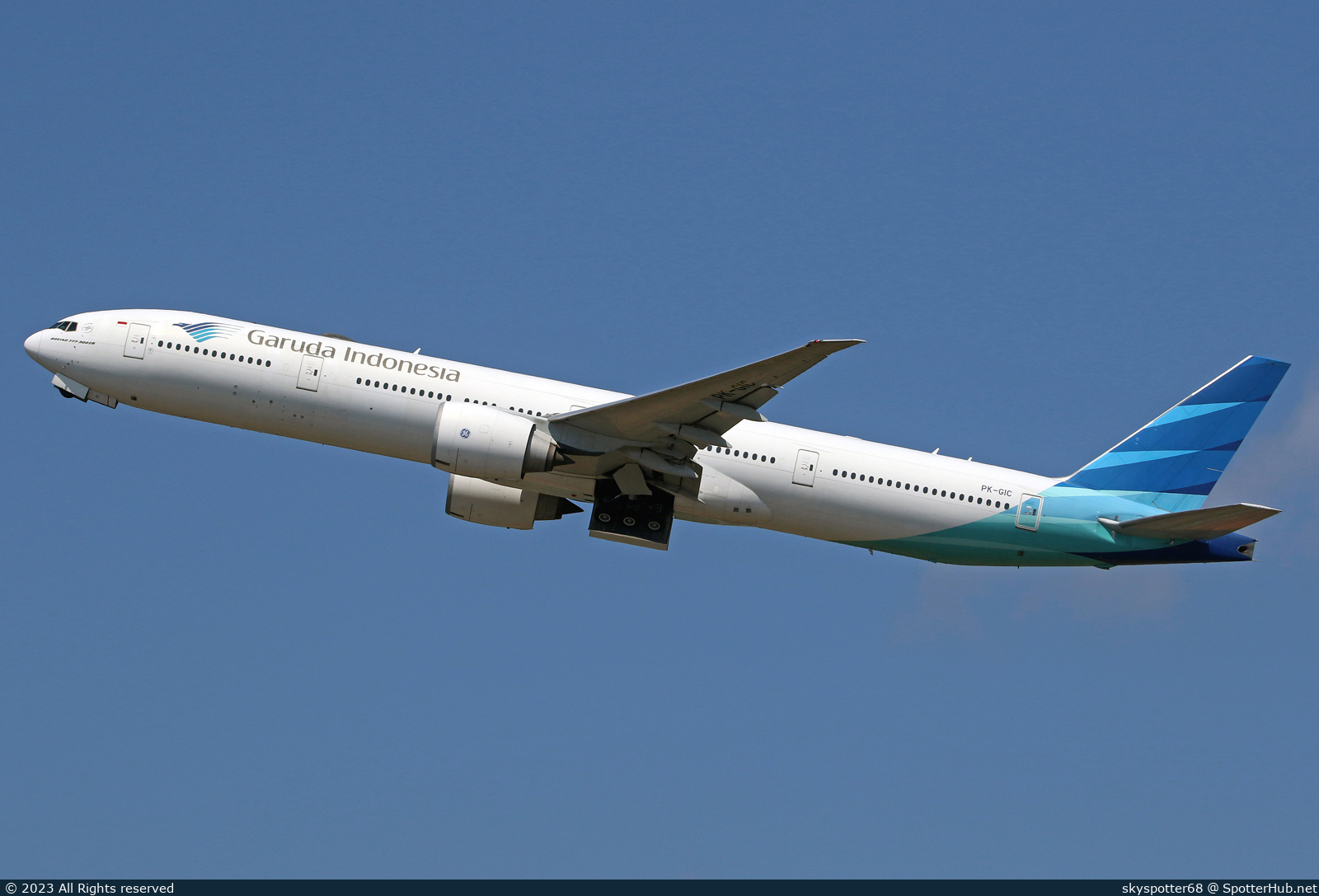 Photo of PK-GIC - Boeing 777-3U3(ER) operated by Garuda Indonesia