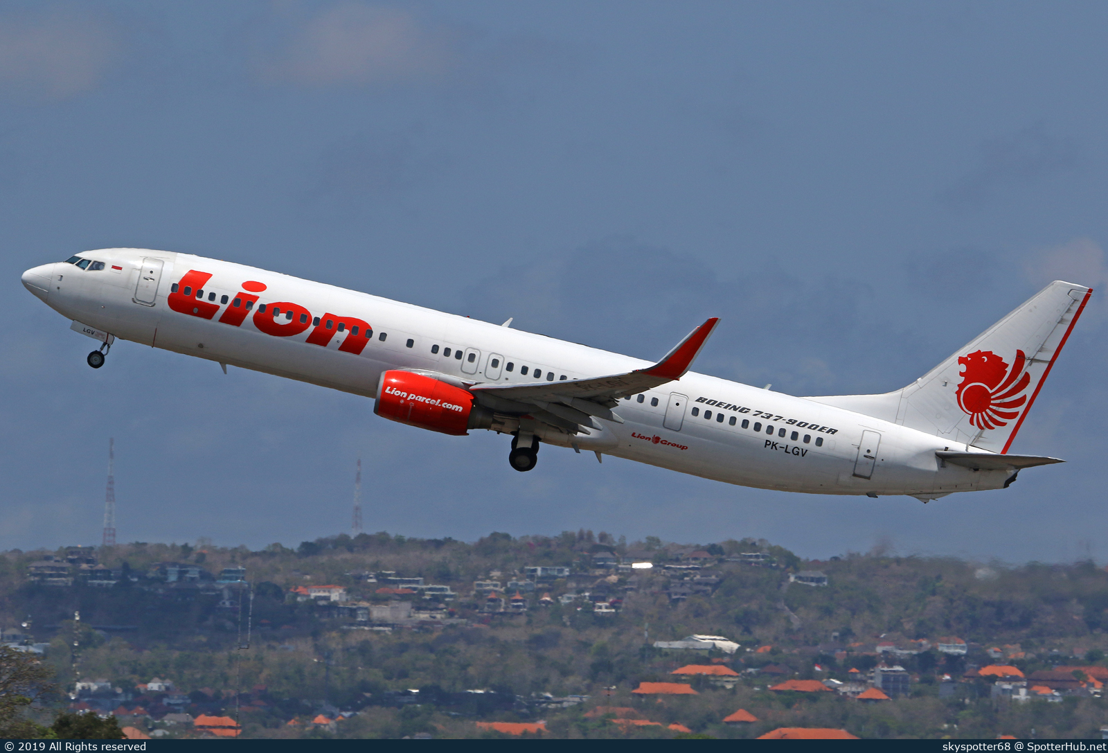 Photo of PK-LGV - Boeing 737-9GP(ER) operated by Lion Air