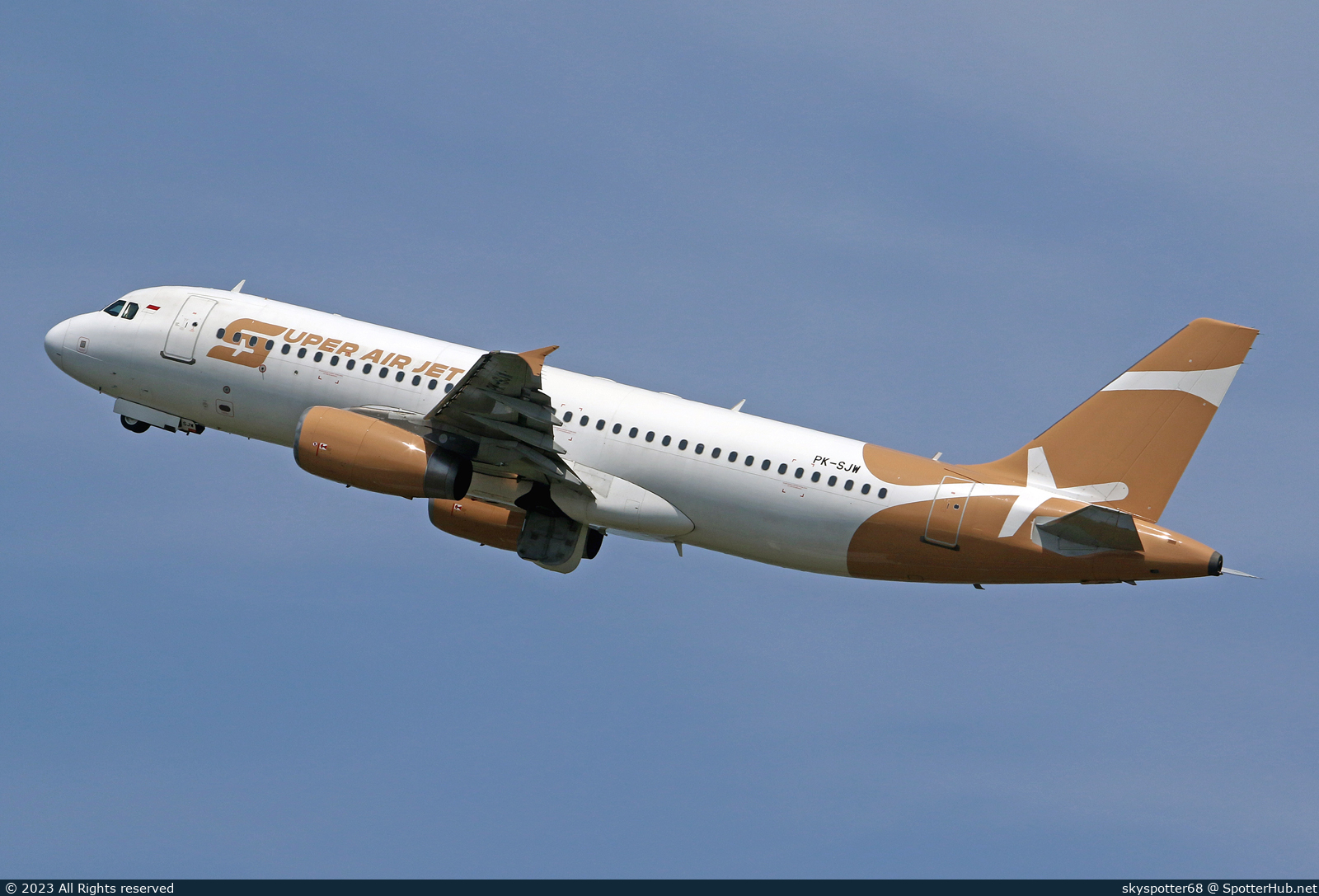Photo of PK-SJW - Airbus A320-232 operated by Super Air Jet