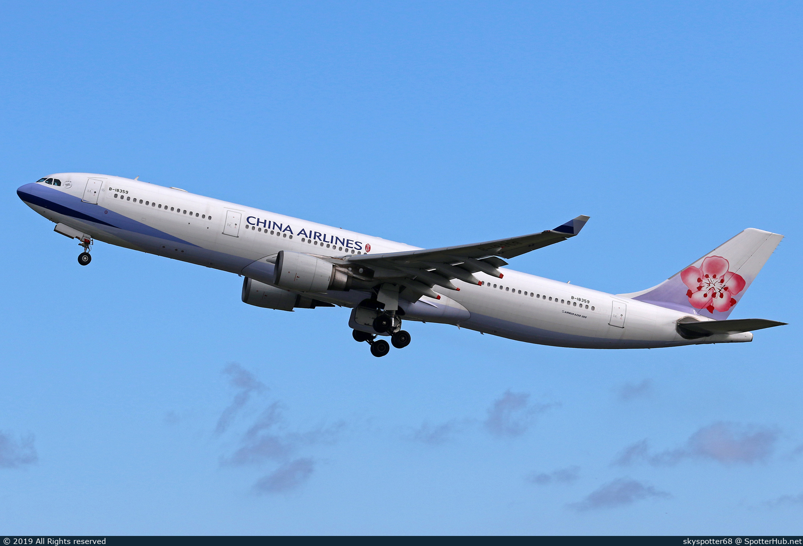 Photo of B-18359 - Airbus A330-302 operated by China Airlines