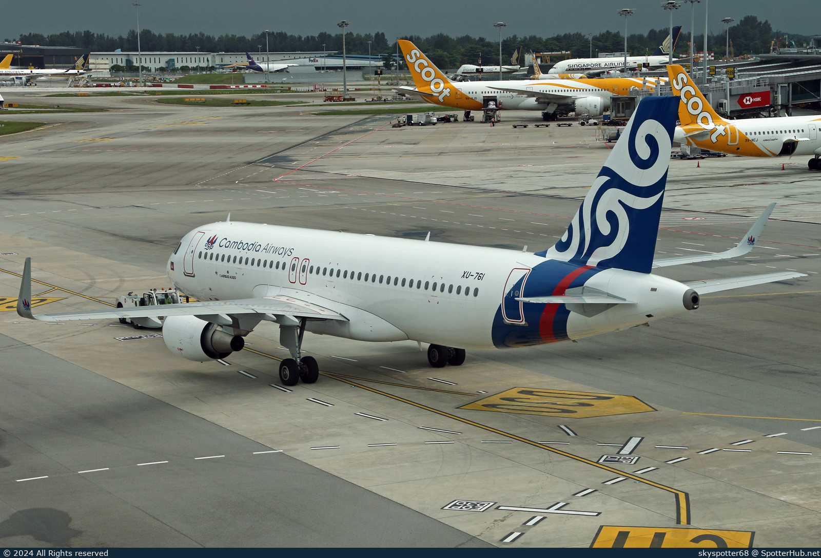 Photo of XU-761 - Airbus A320-214 operated by Cambodia Airways