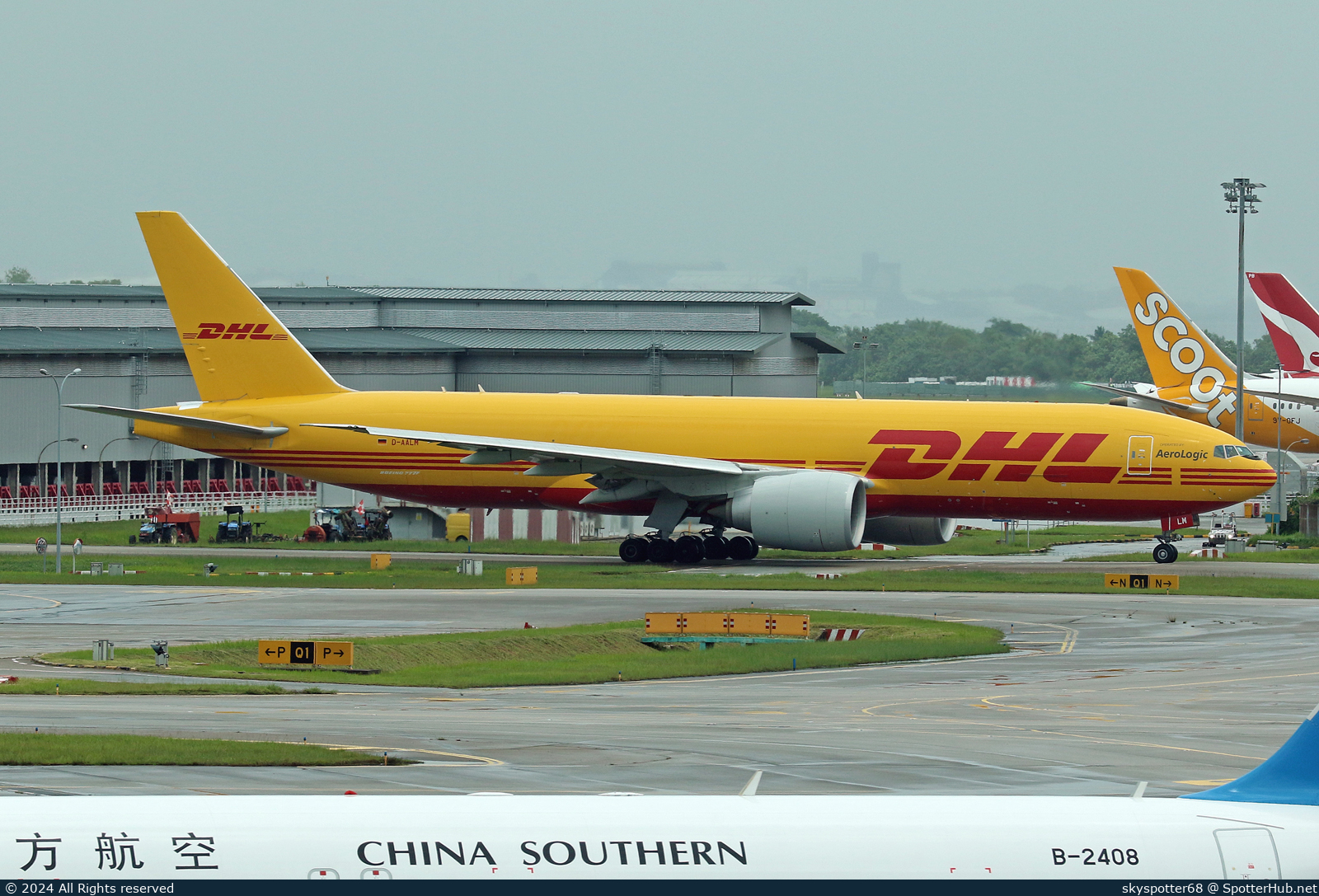 Photo of D-AALM - Boeing 777-F operated by AeroLogic
