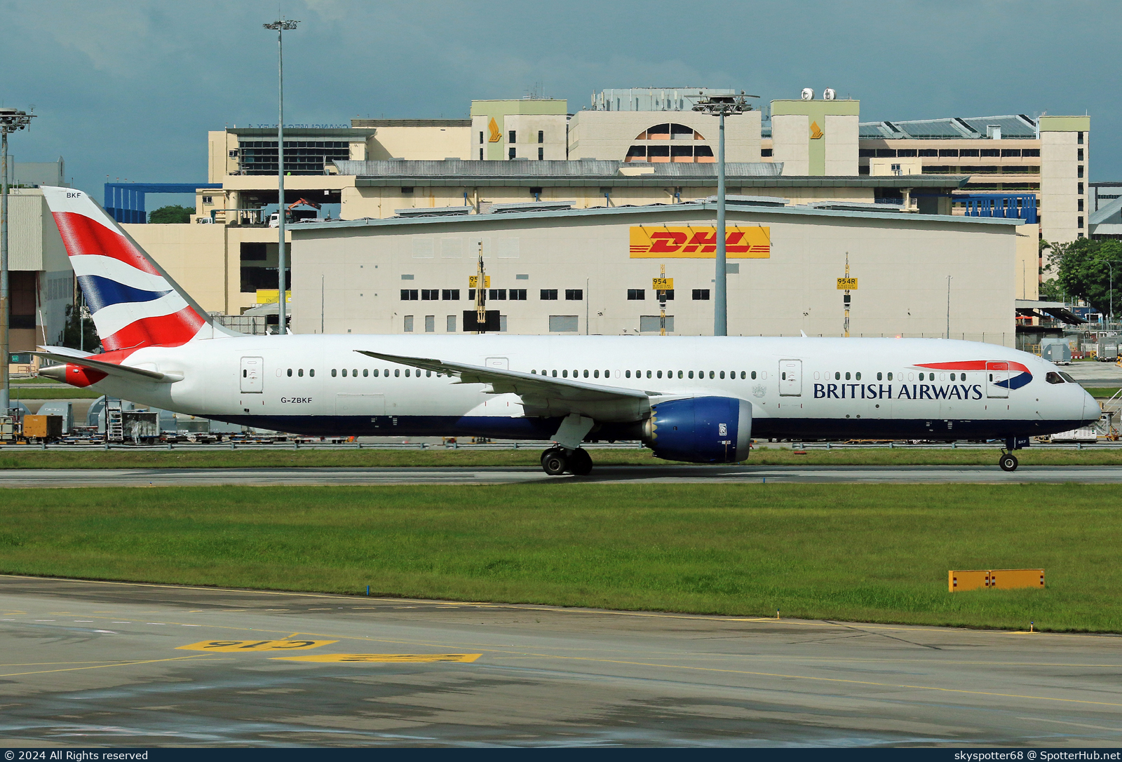 Photo of G-ZBKF - Boeing 787-9 Dreamliner operated by British Airways