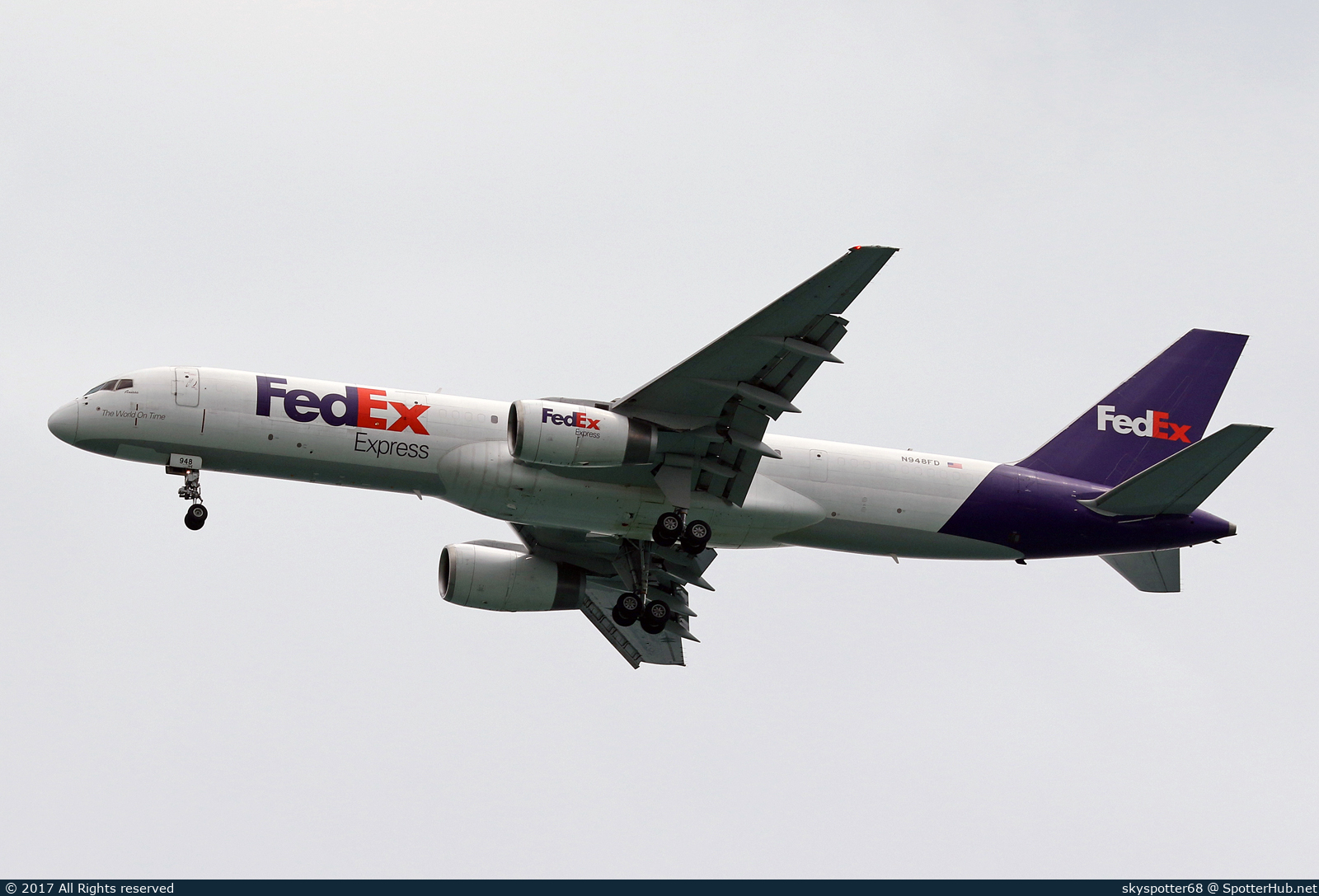 Photo of N948FD - Boeing 757-236(SF) operated by FedEx