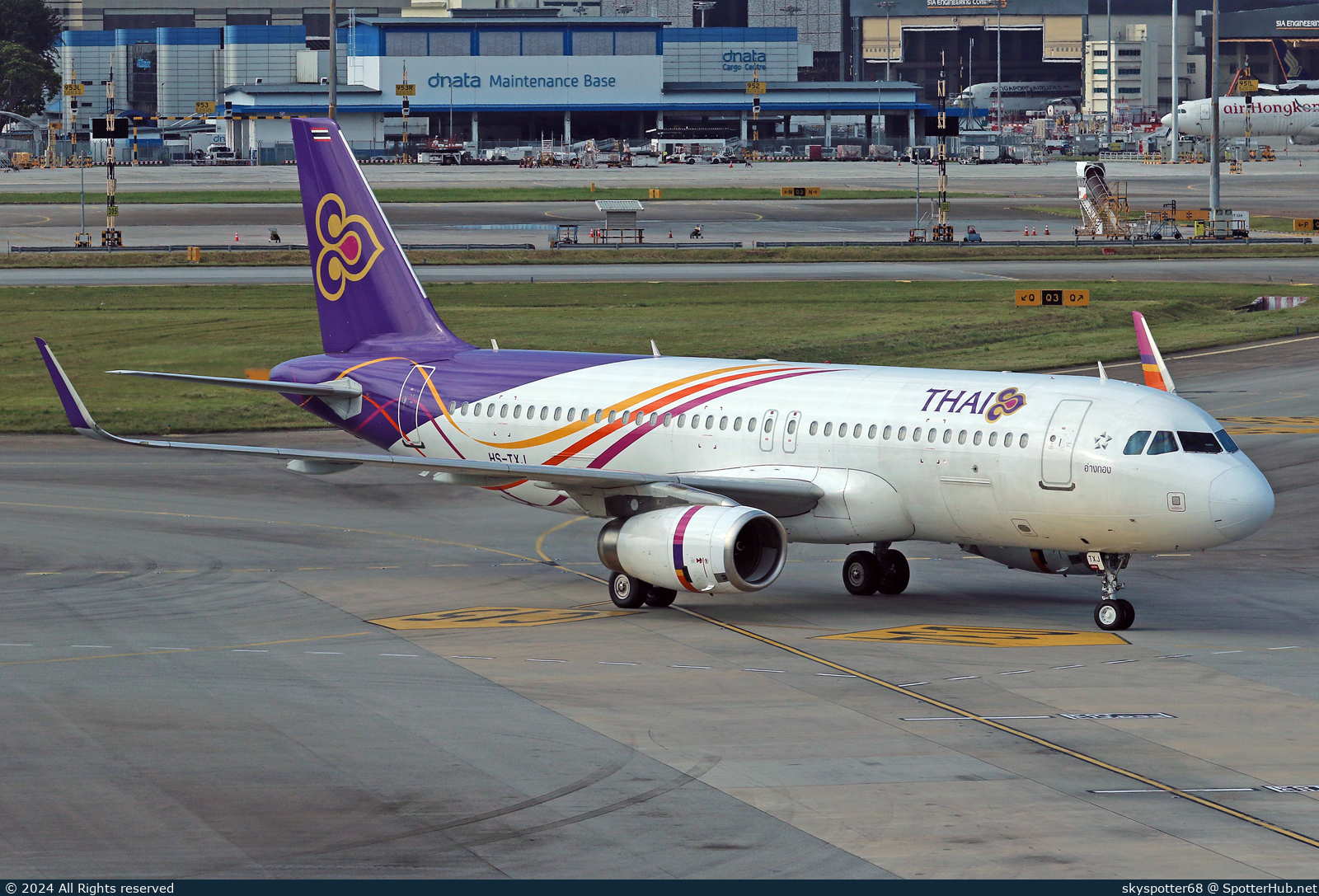 Photo of HS-TXJ - Airbus A320-232 operated by Thai Airways International