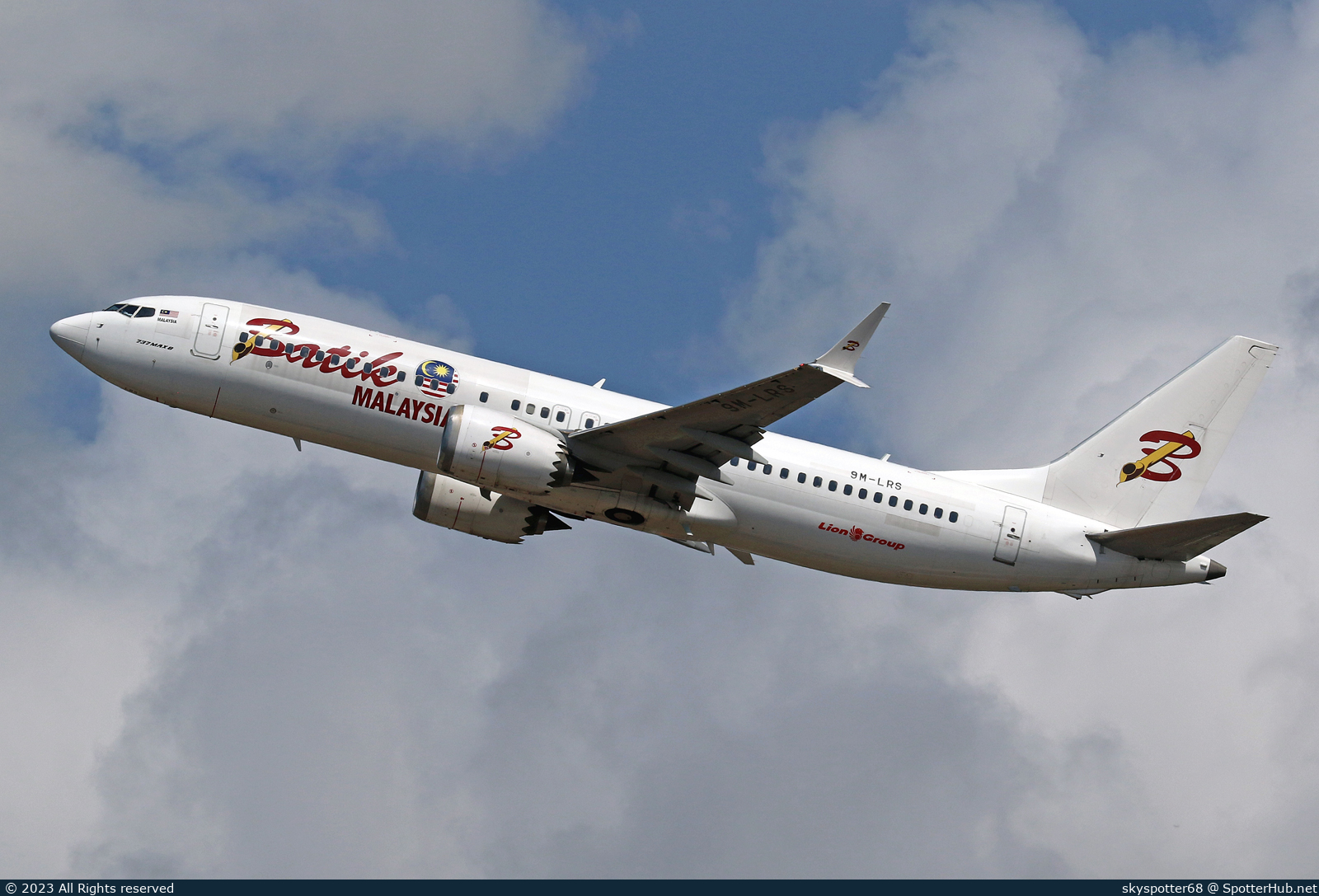 Photo of 9M-LRS - Boeing 737 MAX 8 operated by Batik Air Malaysia