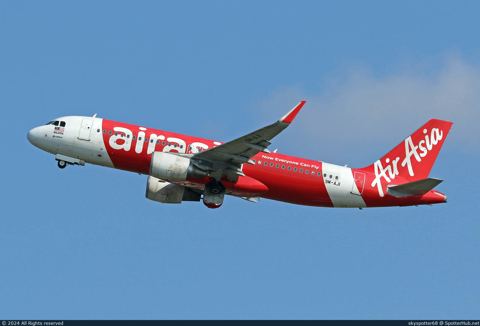 Photo of 9M-AJI - Airbus A320-216 operated by AirAsia