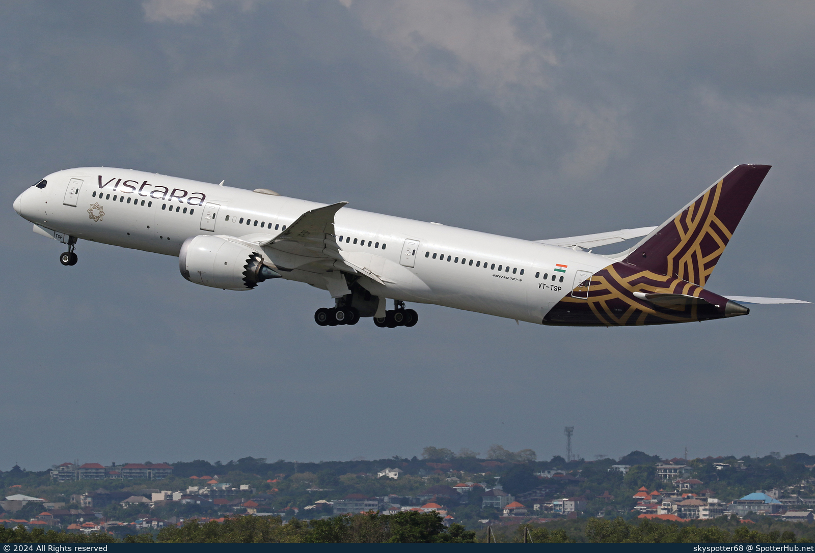 Photo of VT-TSP - Boeing 787-9 Dreamliner operated by Vistara