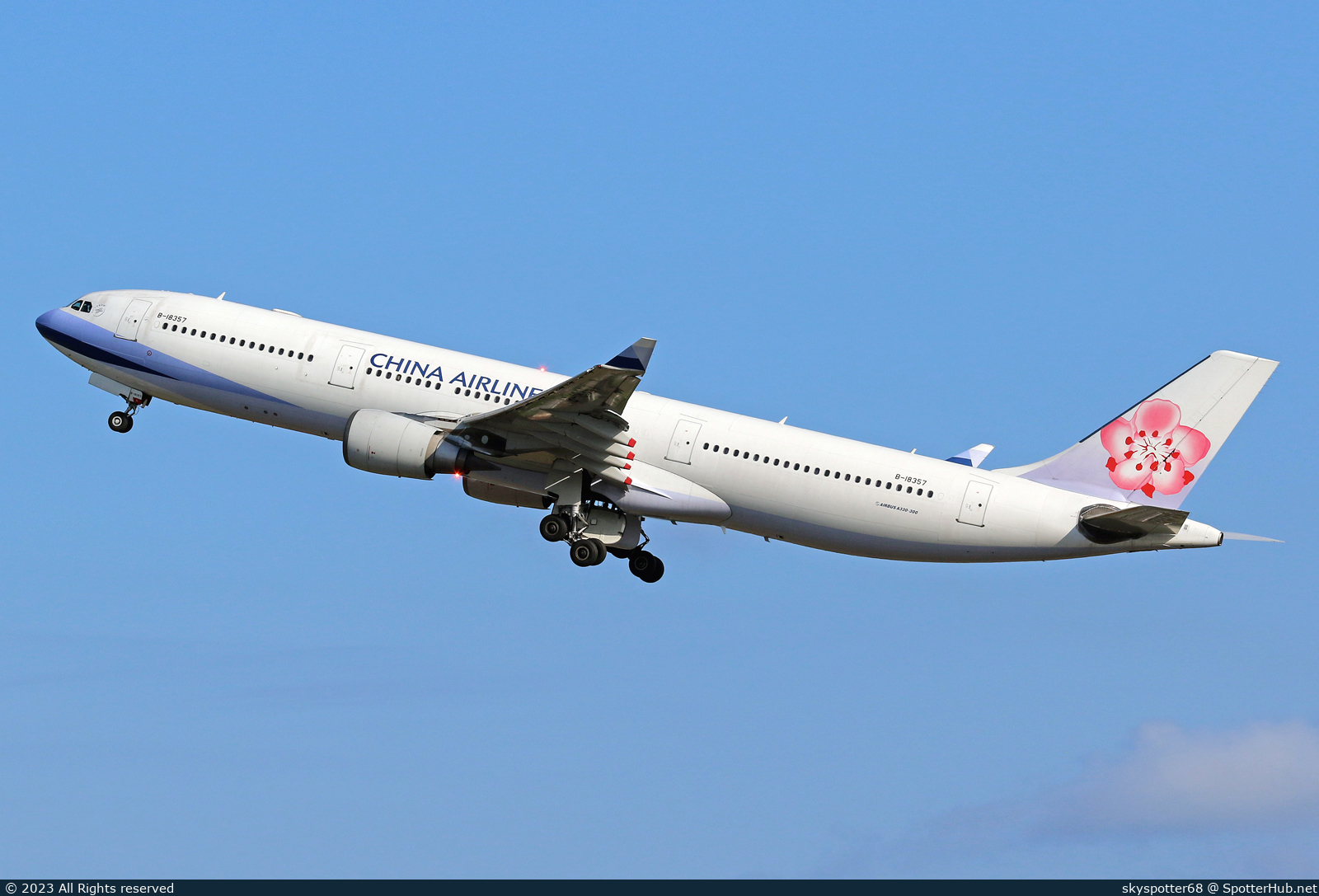 Photo of B-18357 - Airbus A330-302 operated by China Airlines