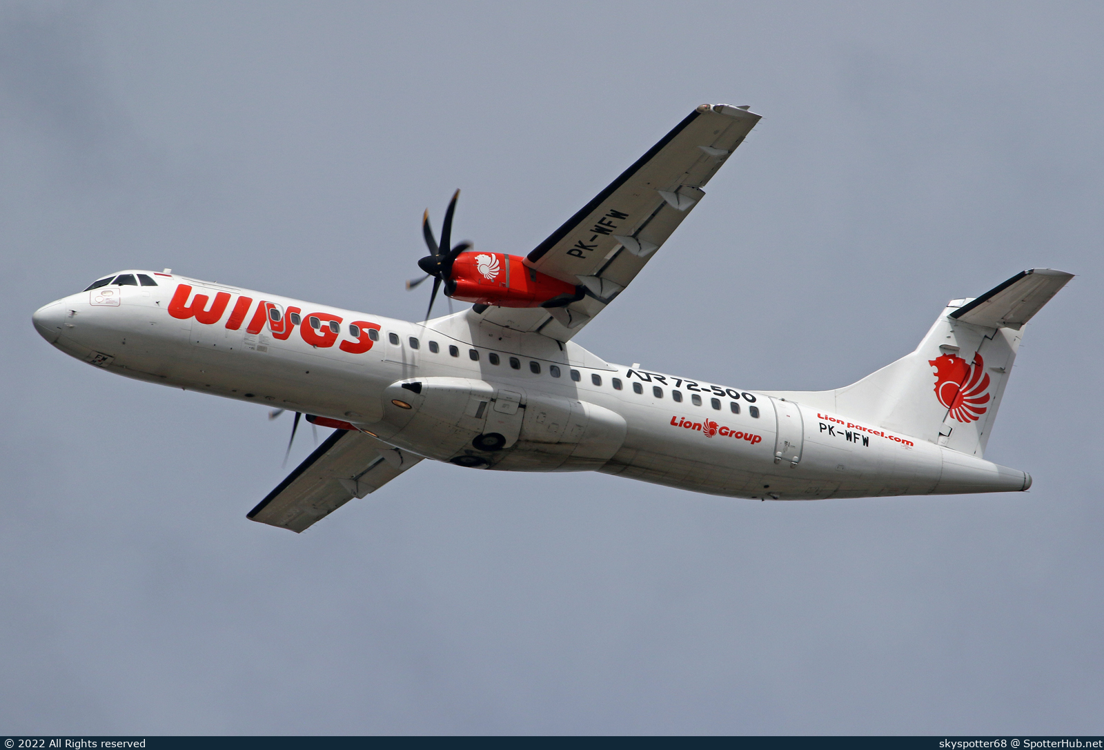 Photo of PK-WFW - ATR 72-500 operated by Wings Air